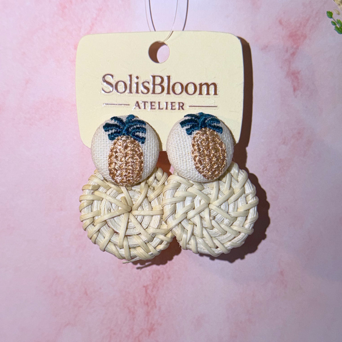 Pineapple Rattan